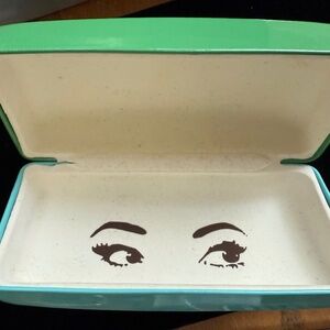 KATE SPADE Large sunglass Case "for your eyes only" Green and Turquoise.Excelle